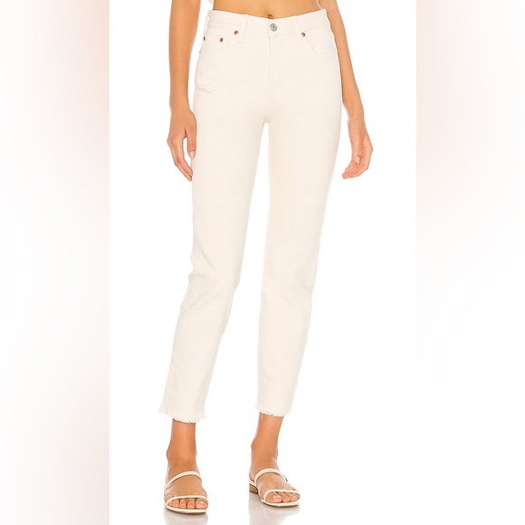 Levi's Denim - 🔥🔥🔥NEW Levi’s Premium Wedgie Icon Fit in Ecru High Rise Jeans